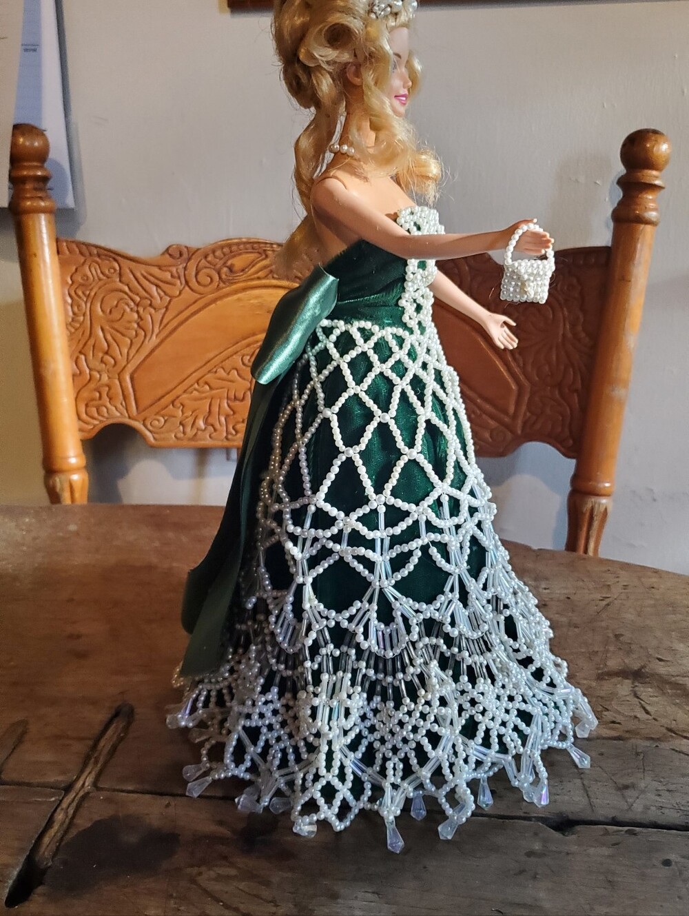 Vintage Barbie With Custom-made Beaded Gown And Accessories - Picture 4 of 14